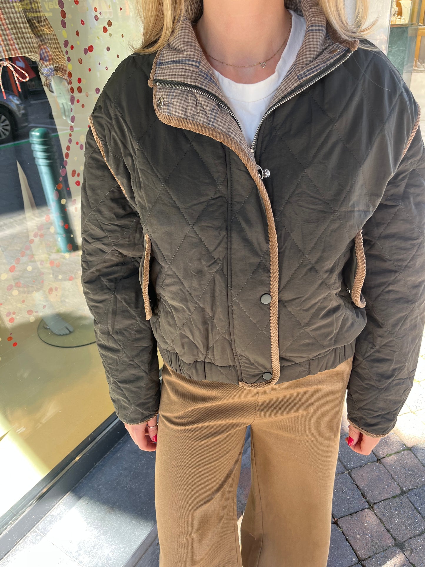 CATHERINE BOMBER KAKI