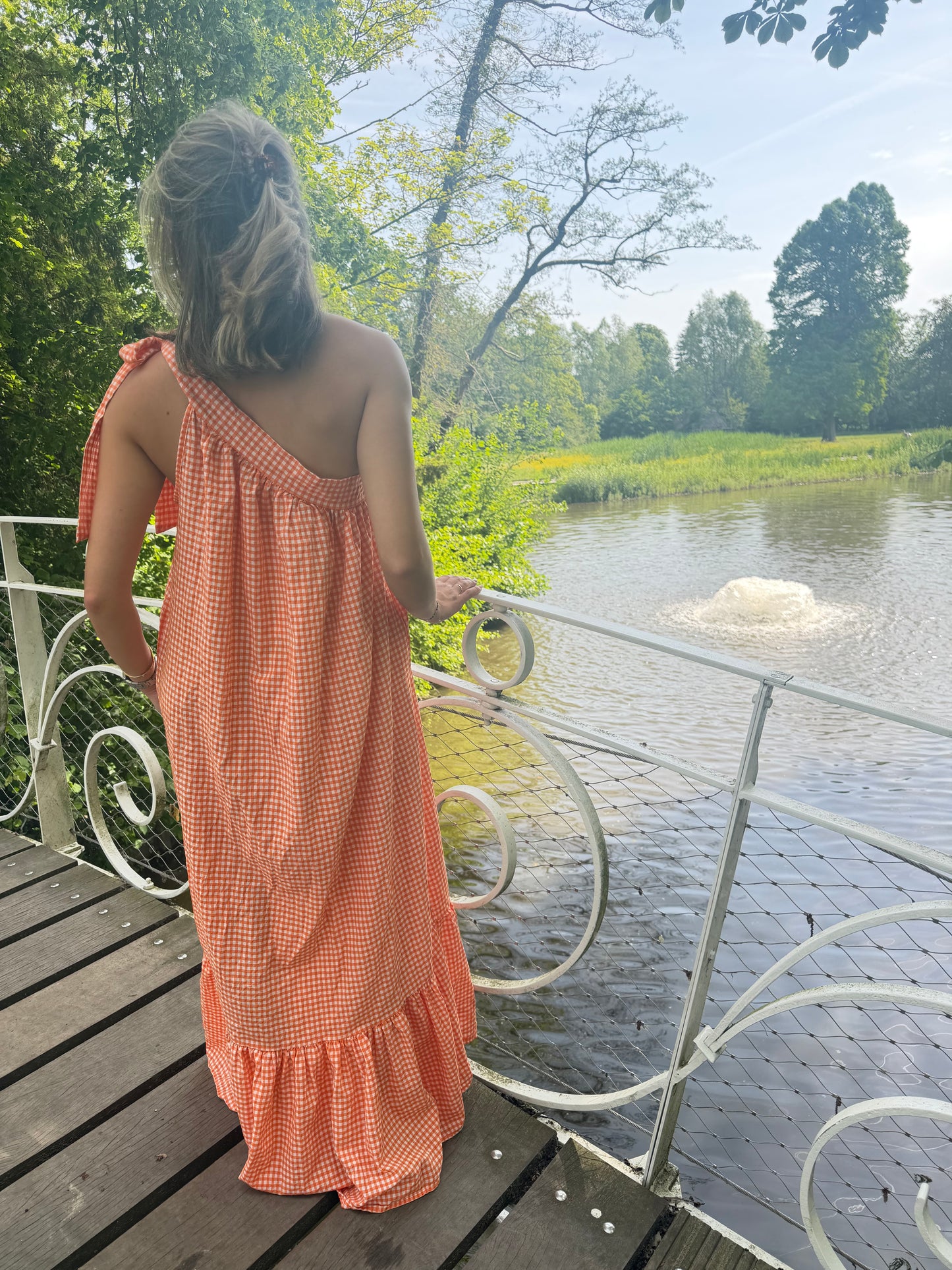 FLORIEN JURK OFF SHOULDER ORANJE