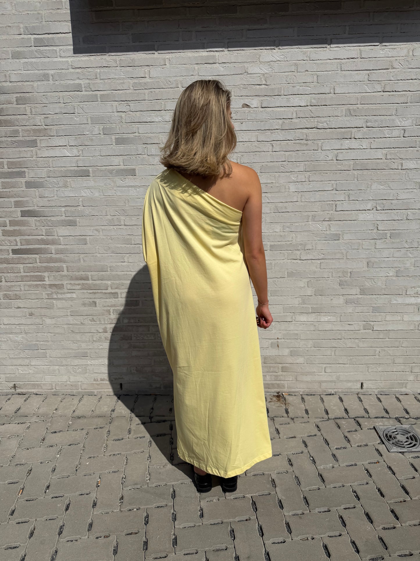 RUTH OFF SHOULDER JURK GEEL