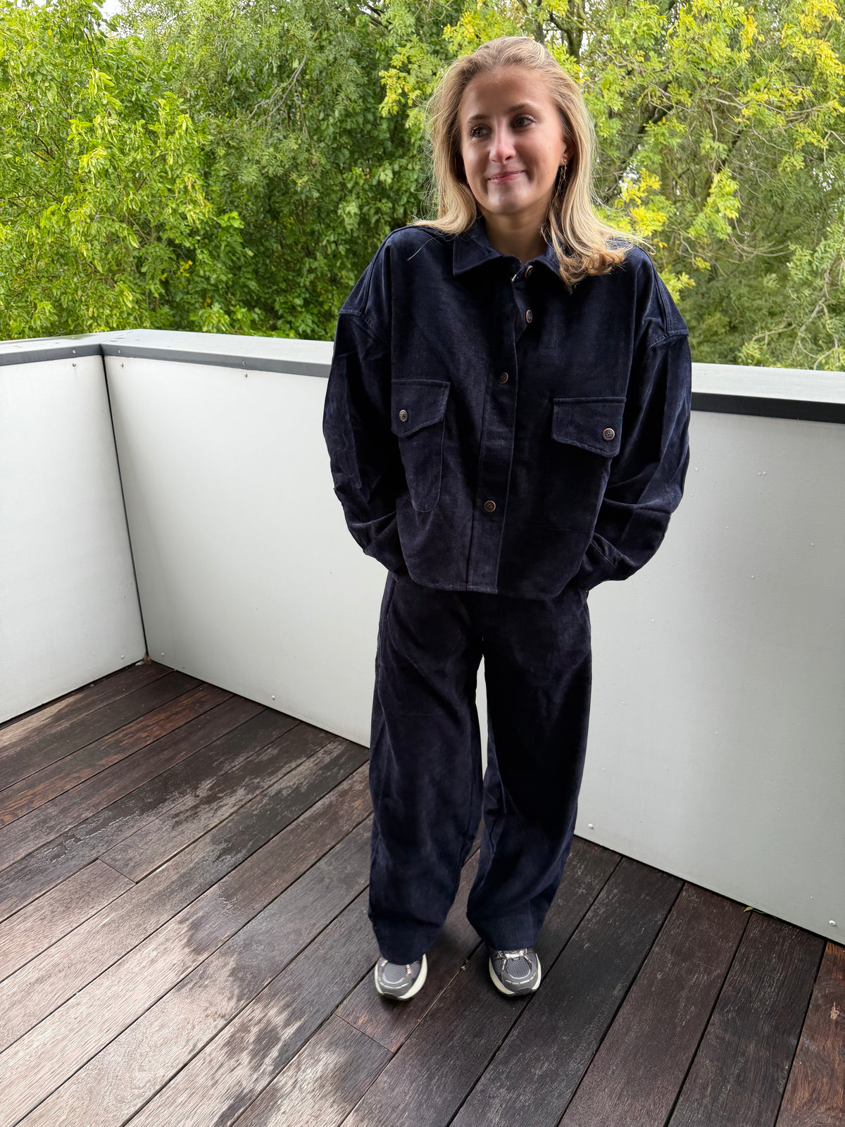 DORA BROEK