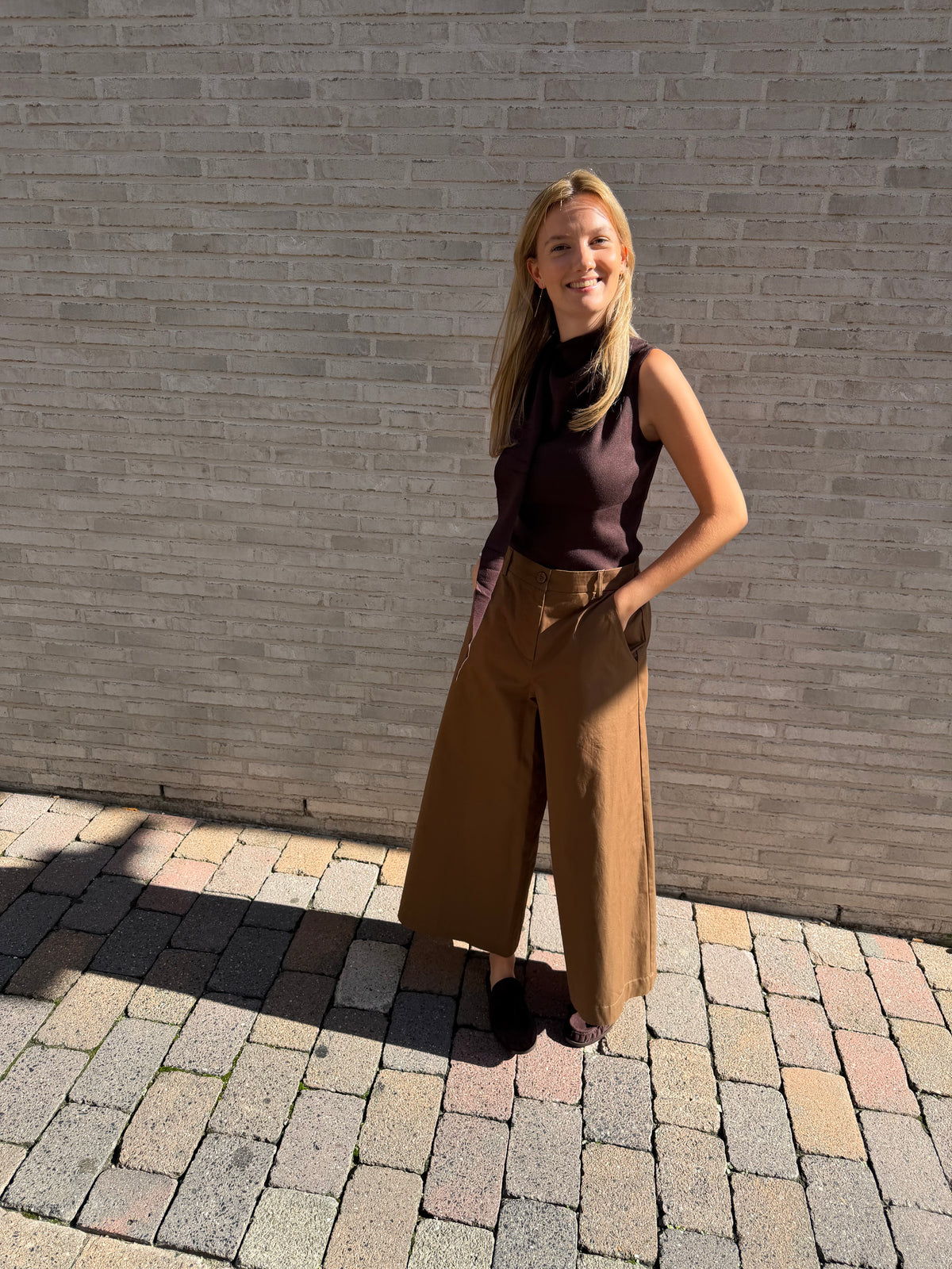 PANTALON ROSA MARRON