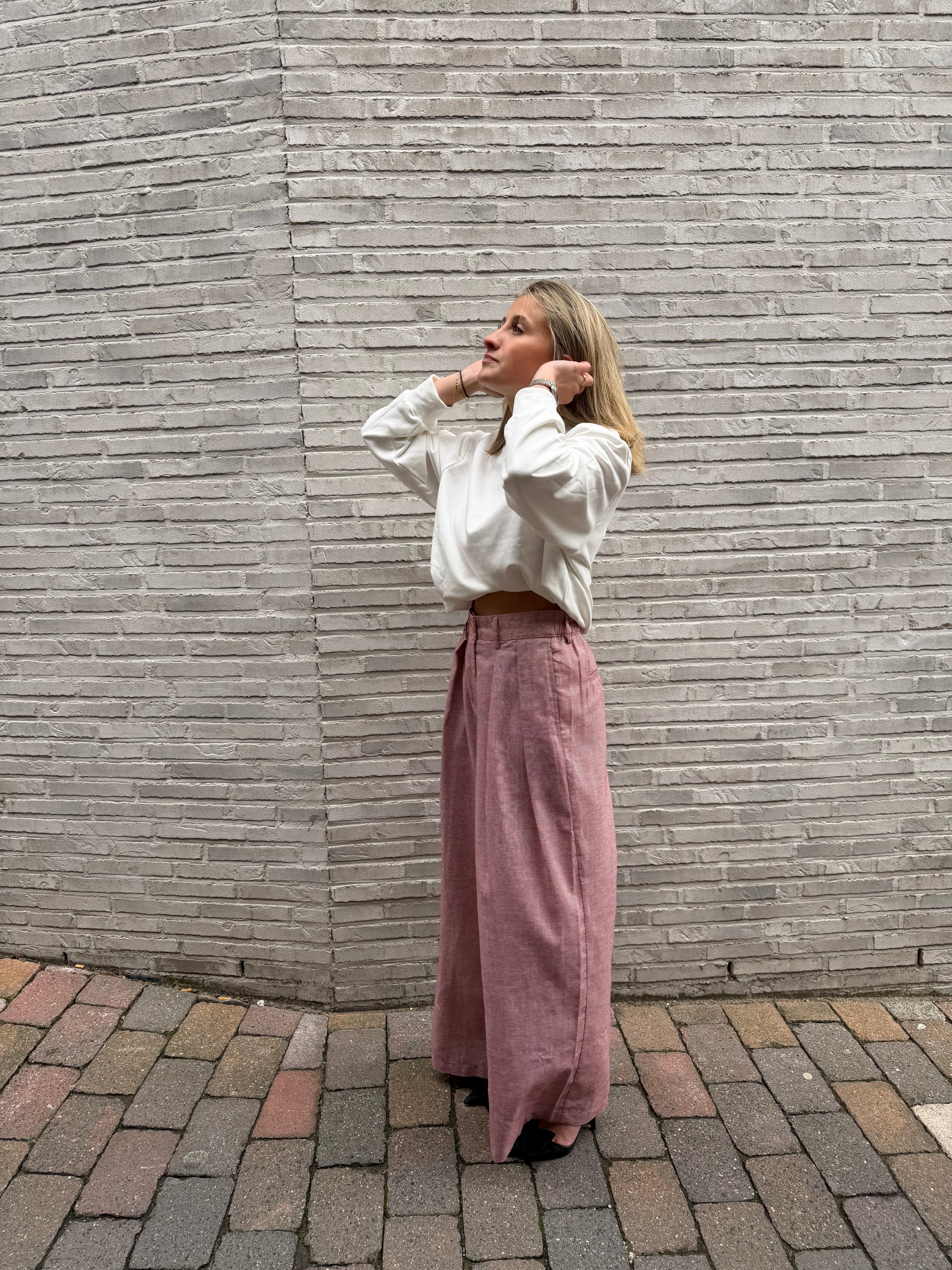 MIEKE BROEK ROOD