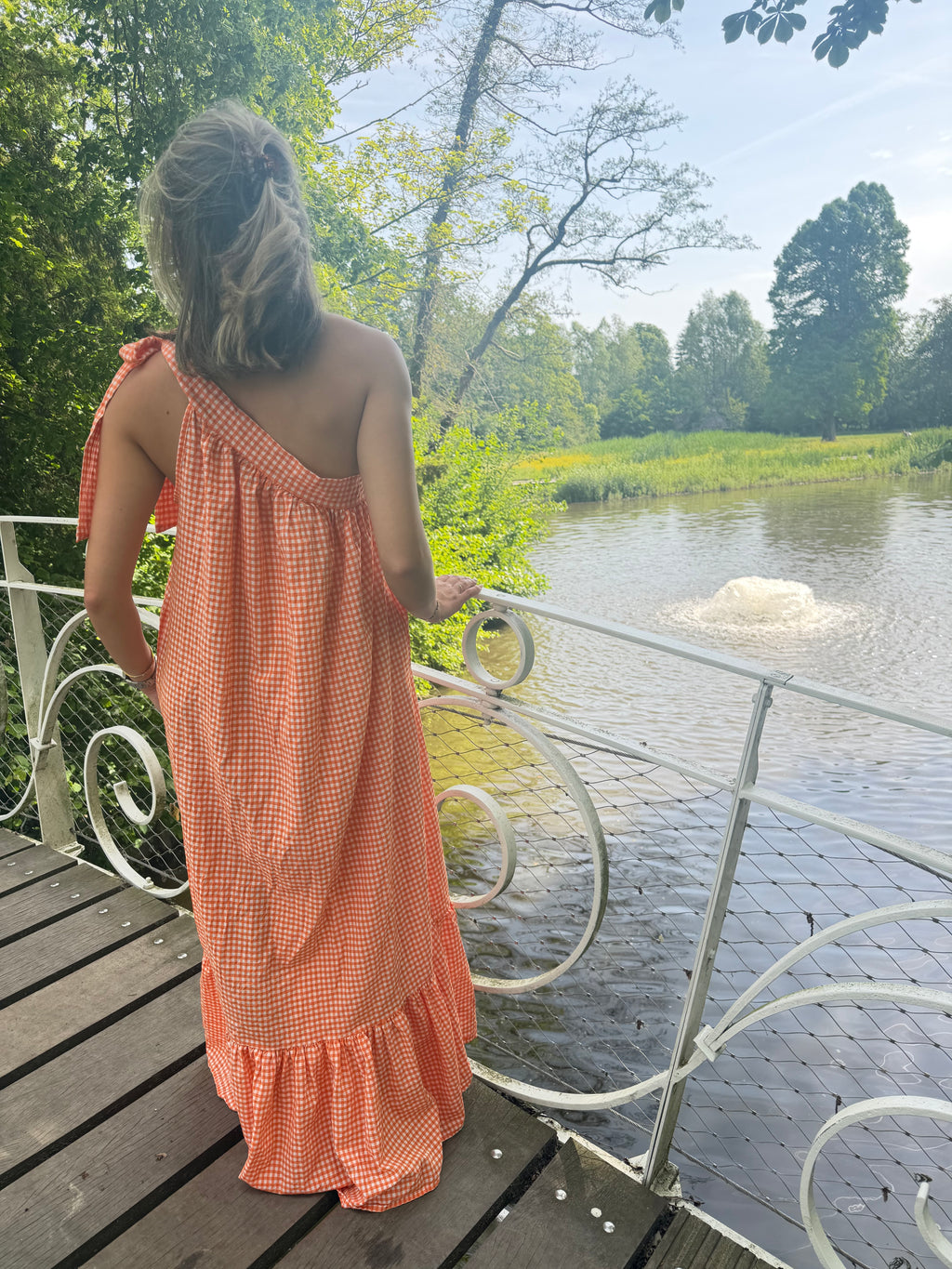 FLORIEN JURK OFF SHOULDER ORANJE