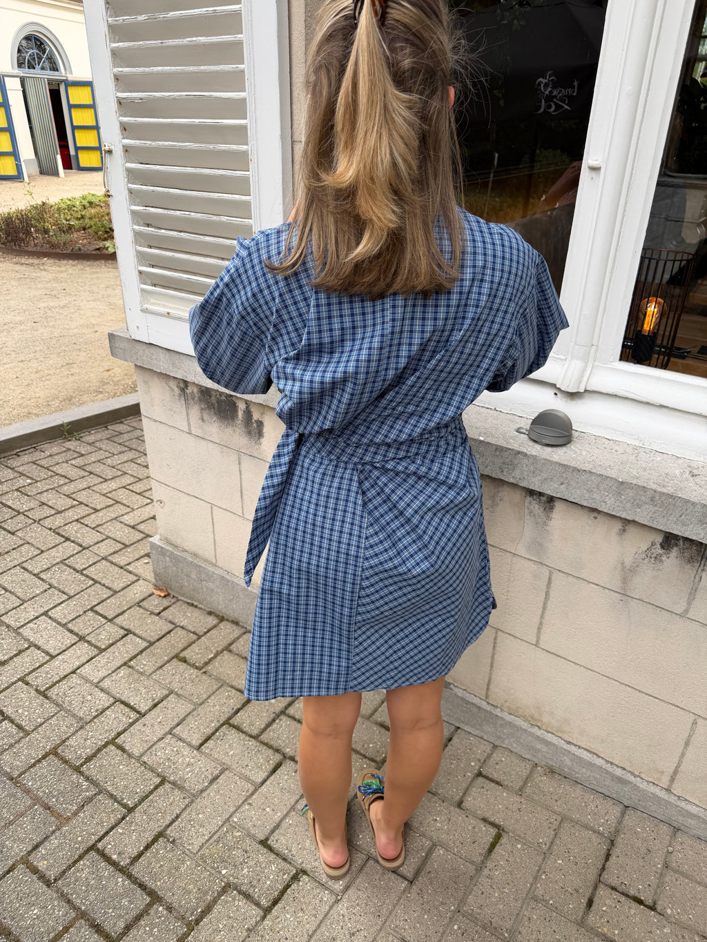 ROBE MORGAN À CARREAUX BLEUE