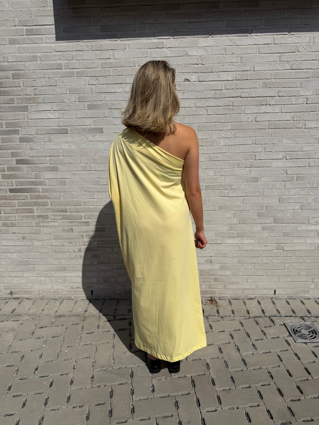 RUTH OFF SHOULDER JURK GEEL